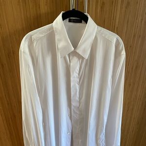 Men’s Versace dress shirt with cuff link cuff
